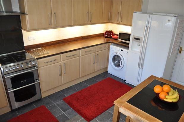 Breakfasting Kitchen