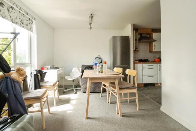 Living/Dining Area