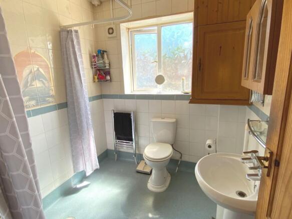 WET ROOM