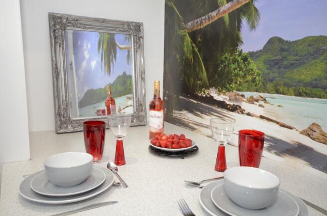 1 bed Terraced to rent Image 8