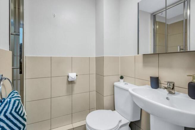 1 bed Private Halls to rent Image 9