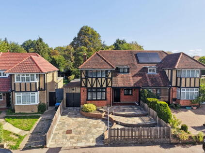 Blackwell Drive, Watford, Hertfordshire, WD19 4HP