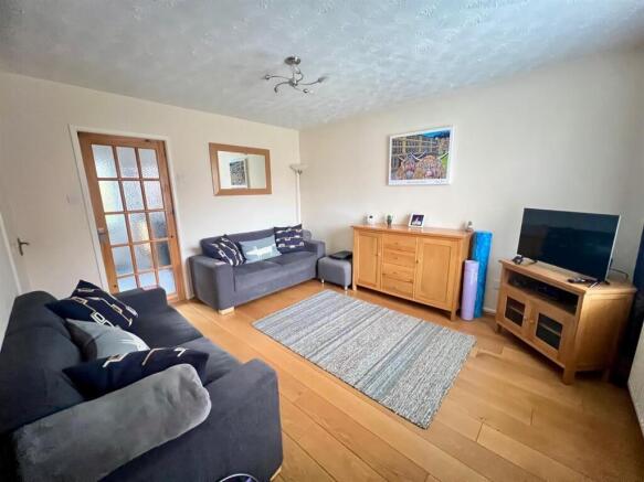 Living Room.jpg