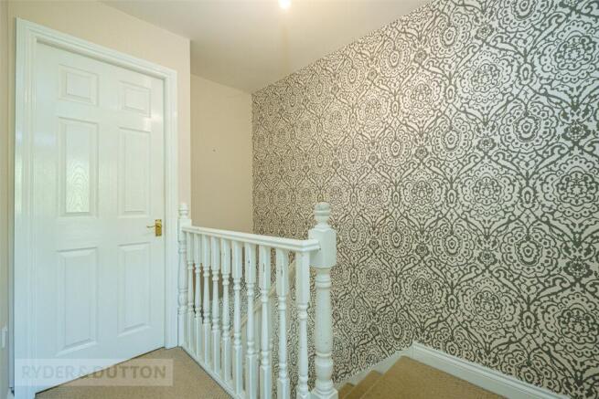 3 bed Link Detached House for sale Image 11