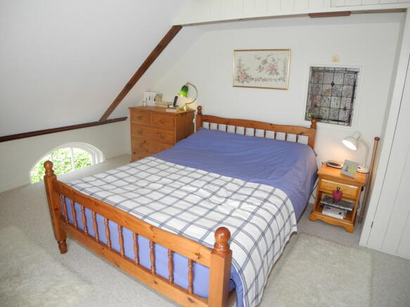 Mainsonette Room