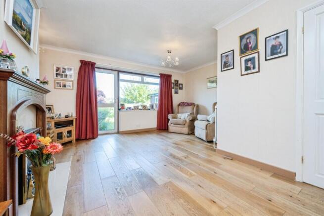 The Cedars, Wendover, Aylesbury photo 4