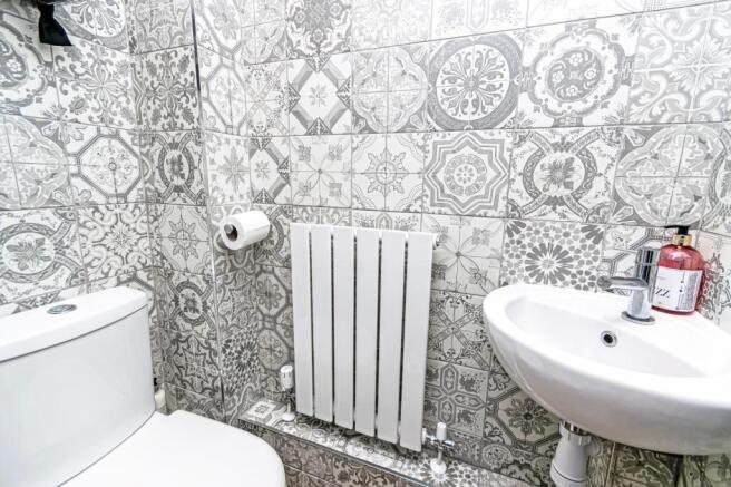 Cloakroom/WC