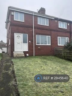 3 bed Semi-Detached to rent Image 9