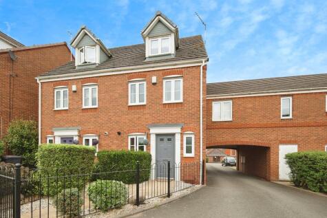 Carnation Way, Nuneaton