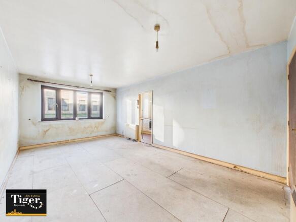 CAM03440G0-PR0483...