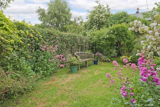 4 bed Terraced for sale Image 10