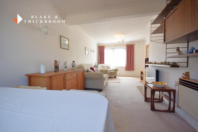 Aylesbury Drive, Holland-on-Sea, Clacton-on-sea, CO15 5RB photo 4