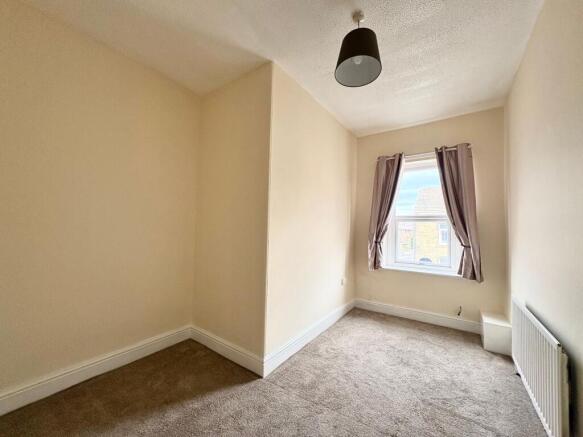2 bed Terraced for sale Image 10