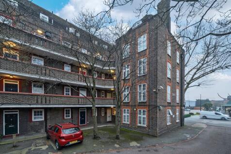 Flat 79 Hazelwood House, Evelyn Street, London, SE8 5RP