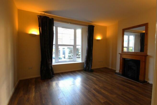 1 Fairplace living room.JPG
