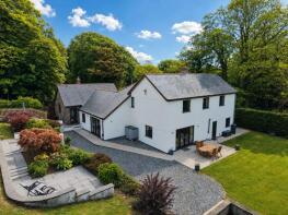 Gwavas, Lanteglos Road, Camelford PL32 9RF