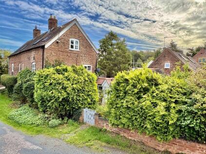 Pave Lane, Chetwynd Aston, Newport