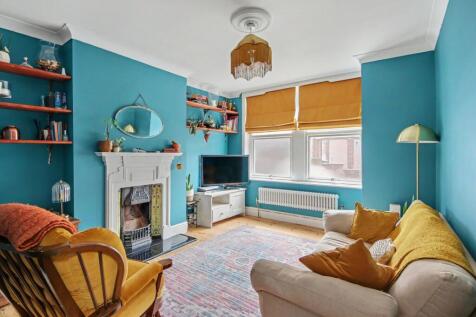 Lake Road, Woolston, SO19