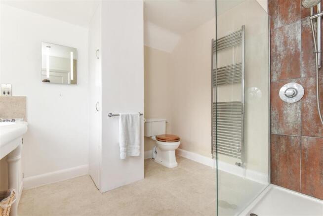 En Suite Shower Room