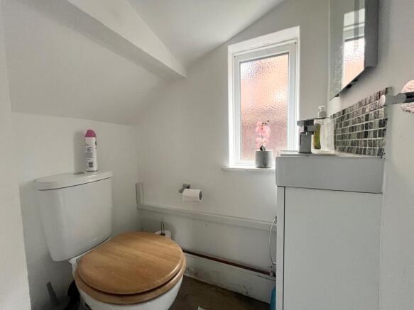 dOWNSTAIRS TOILET