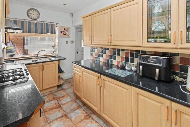 1 bed Bungalow for sale Image 12