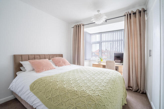 3 bed Semi-Detached for sale Image 7