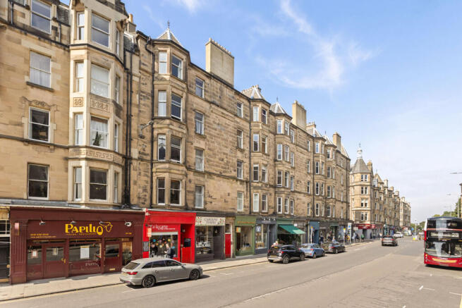 Exterior of 152 (3F1) Bruntsfield Place
