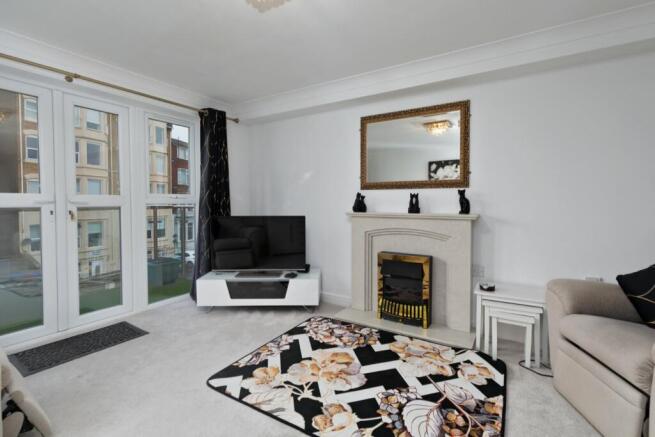 2 bed Apartment for sale Image 10