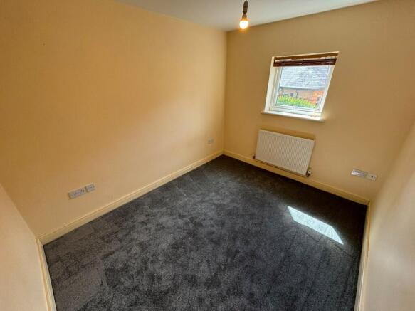 1 bed Flat to rent Image 4