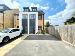 30, Newdawn Place, Cheltenham GL51 0FR