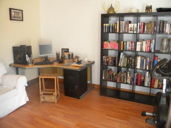 Photo 9