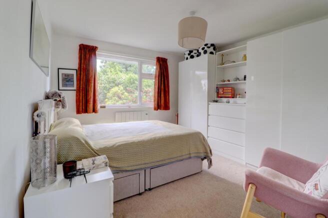 Bedroom 1.jpg