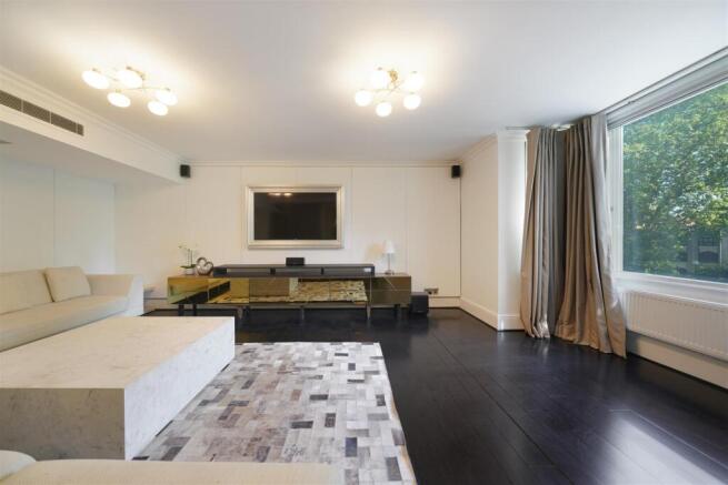 Flat 4, Crown Court - TdyMHBDCawyHqe2o2rVx.jpg