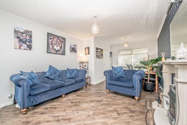 2 bed Terraced for sale Image 4