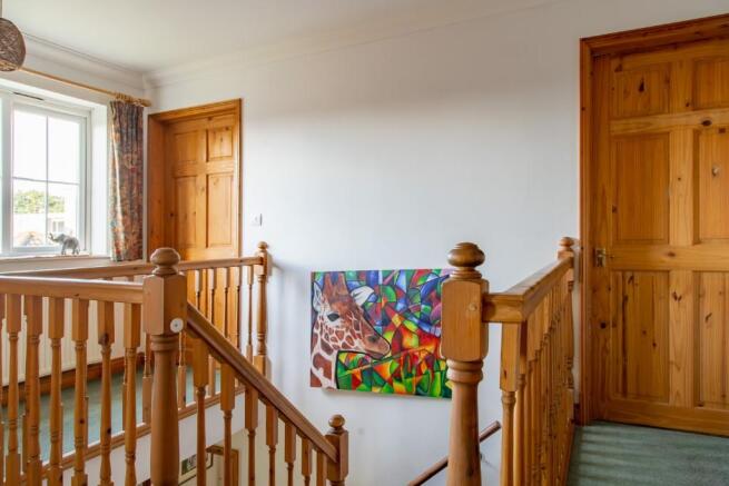 Galleried landing