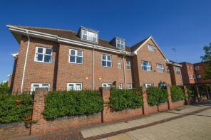 Flat 7, Kings Court, Alexander Road, St. Albans AL2 1FG