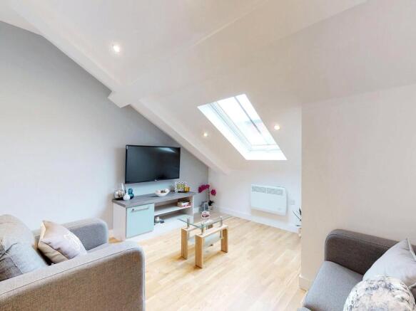 2 bed Apartment to rent Image 7