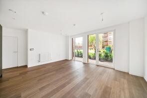 Flat 4, 67, Cloister Road, London W3 0DF