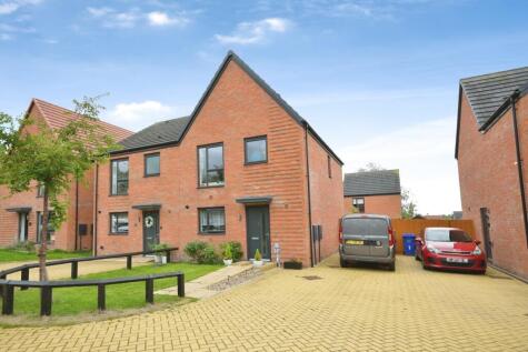 Woodcote Way, Chesterfield, Derbyshire, S40