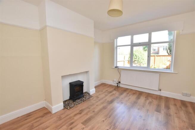 DINING ROOM (REAR)
