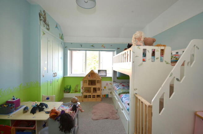 Photo 7