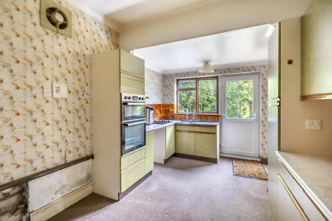 3 bed Semi-Detached for sale Image 7