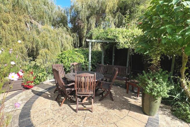 4 Acacia Road Pergolla