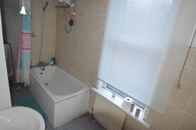 4 bed Terraced to rent Image 4