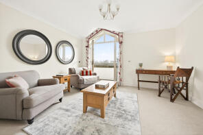 6, Elmsley Lodge, Ben Rhydding Drive, Ilkley LS29 8AJ