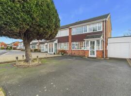 6, Meadow Park, Tamworth B79 7RR