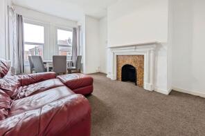 First Floor Flat, 17a, Rigby Road, Southampton SO17 2EU