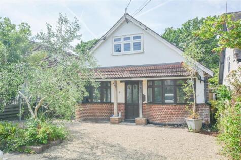 Oakwood Avenue, Hutton, Brentwood