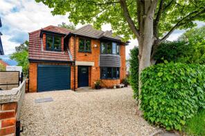 15, Oak Road, Grimsby DN41 7RJ