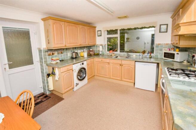 Kitchen/Breakfast Rm